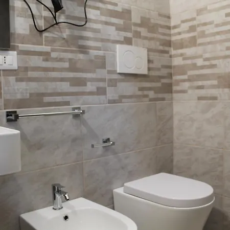 Terrazza Roma غالاتينا