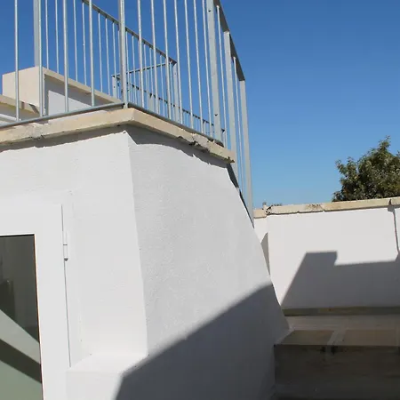 Terrazza Roma מלון דירות גלאטינה